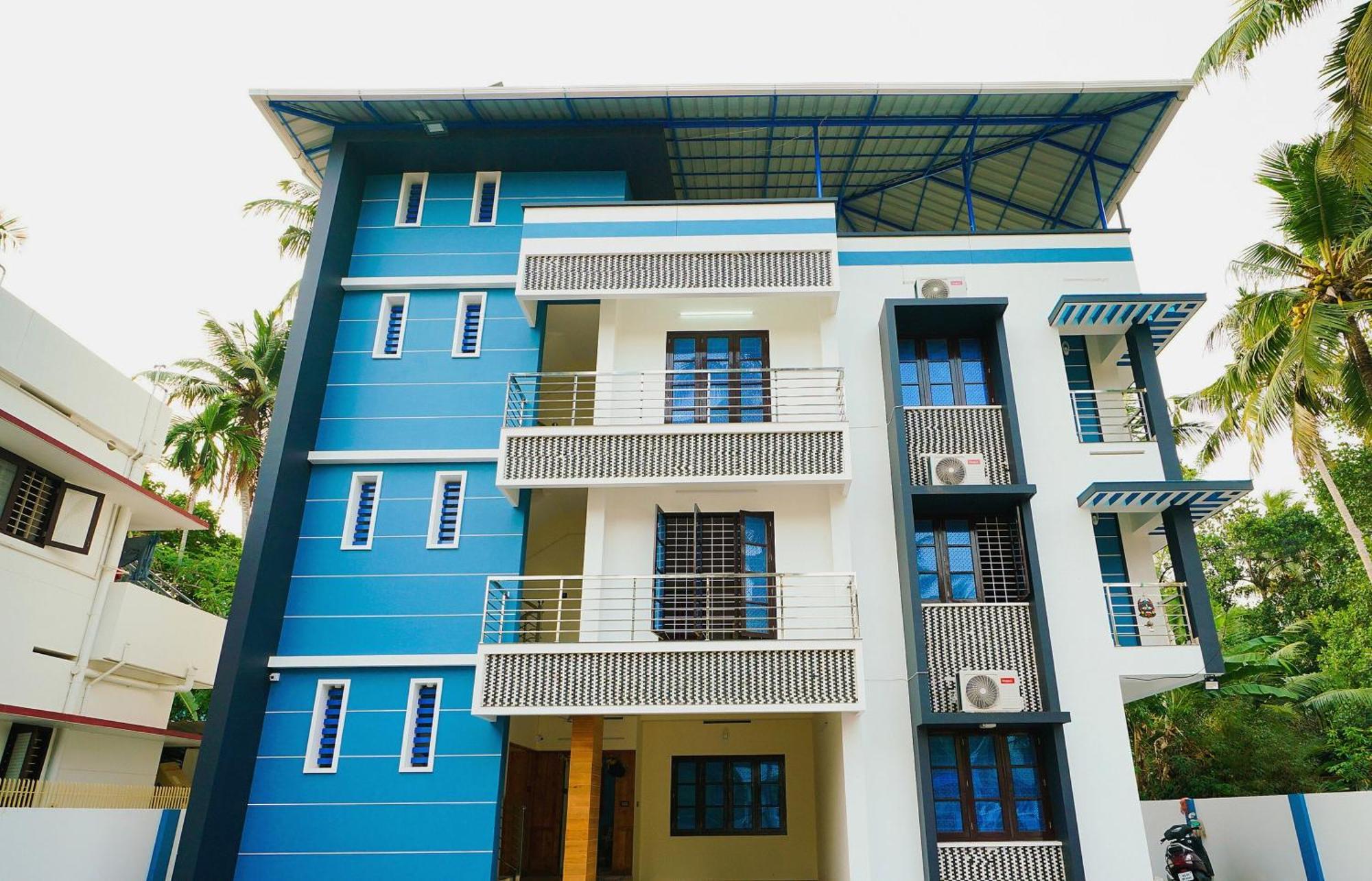 Hotel O Majestic Stays Kazhakuttam Exterior foto