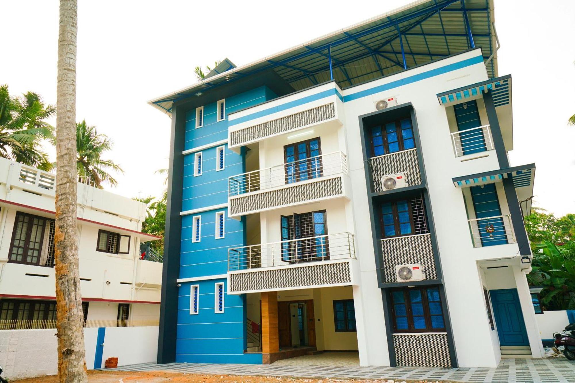 Hotel O Majestic Stays Kazhakuttam Exterior foto